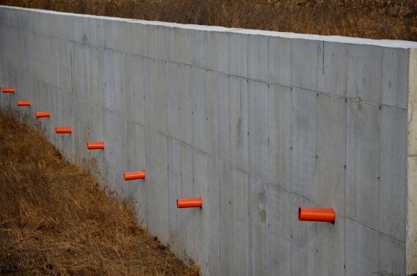 Retaining Wall Drainage in Easley